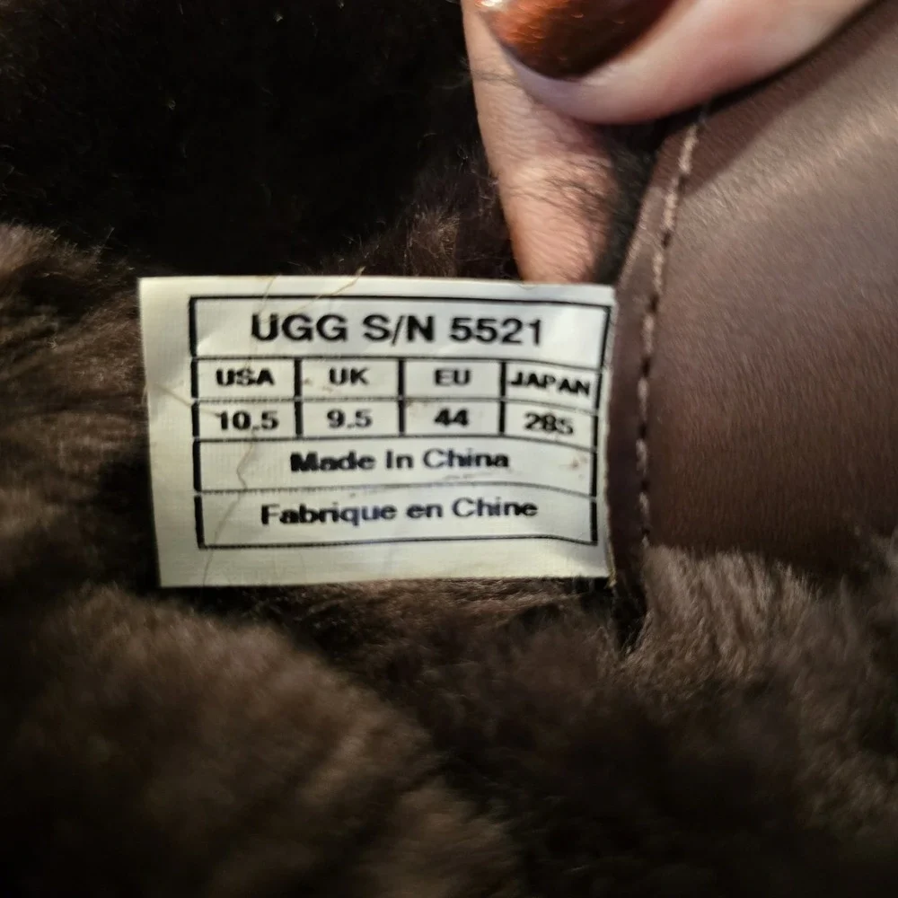 UGG‎ Australia Mens 10.5 Brown Leather Shearling Winter Boots Vibram Waterproof